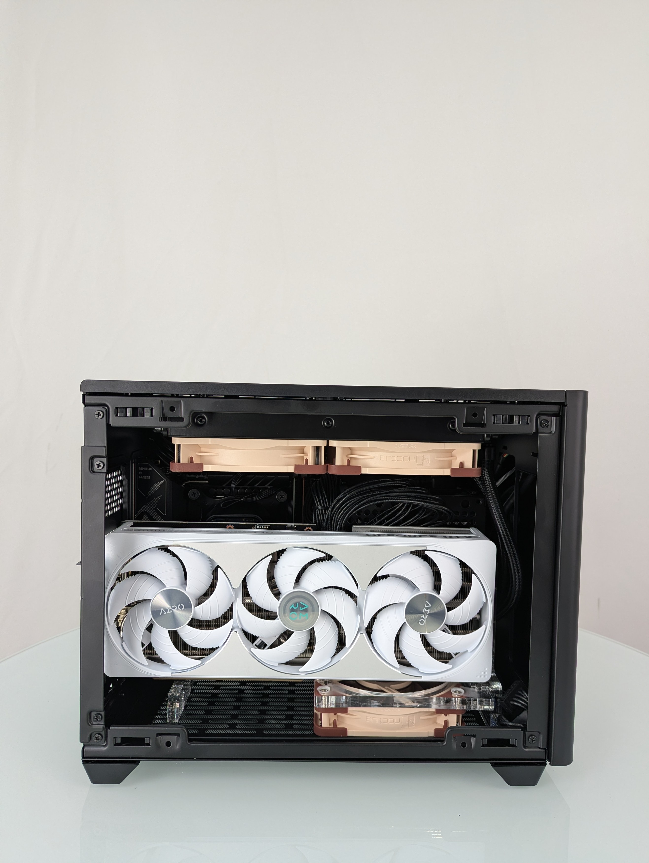 part photo