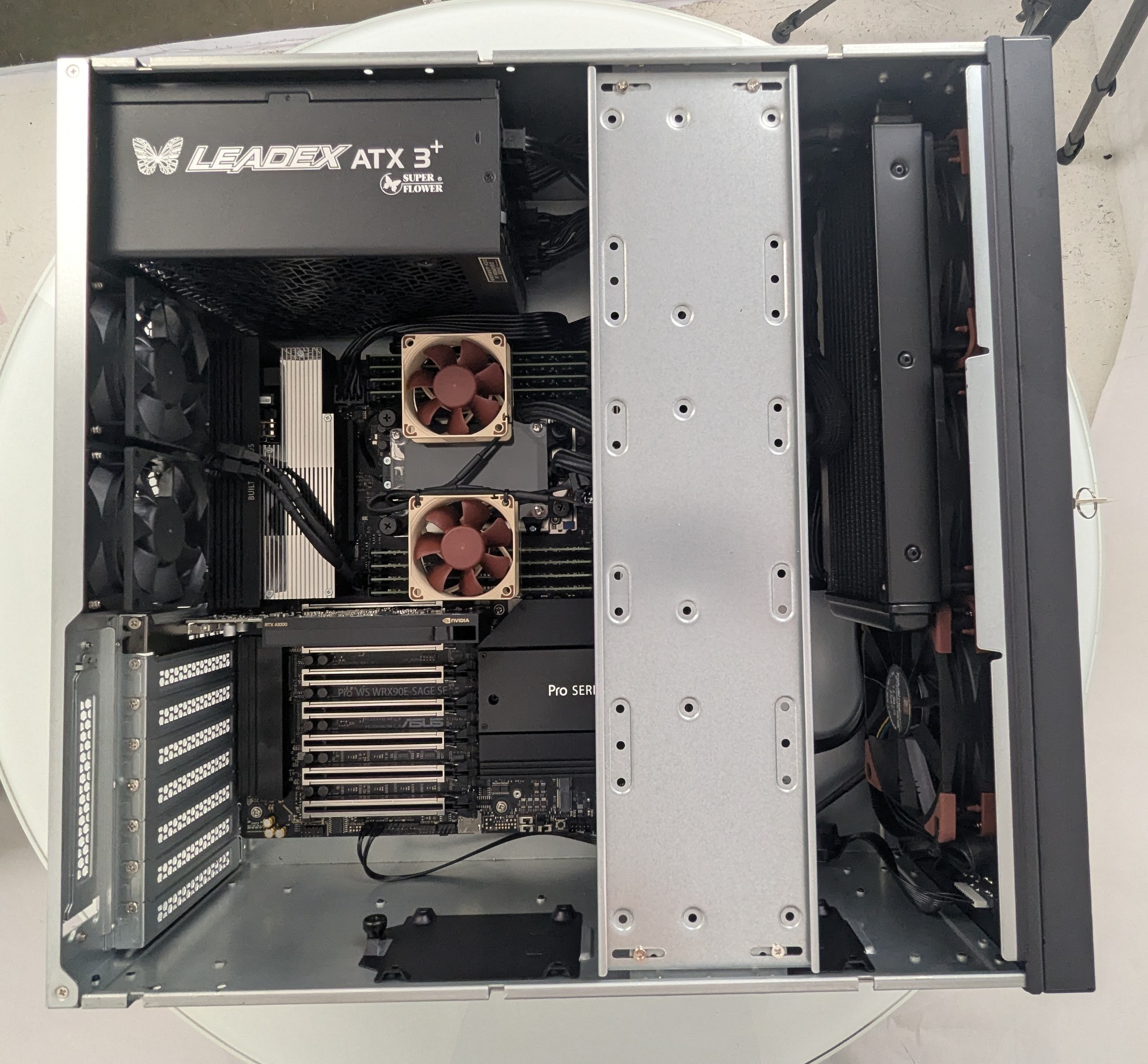 part photo