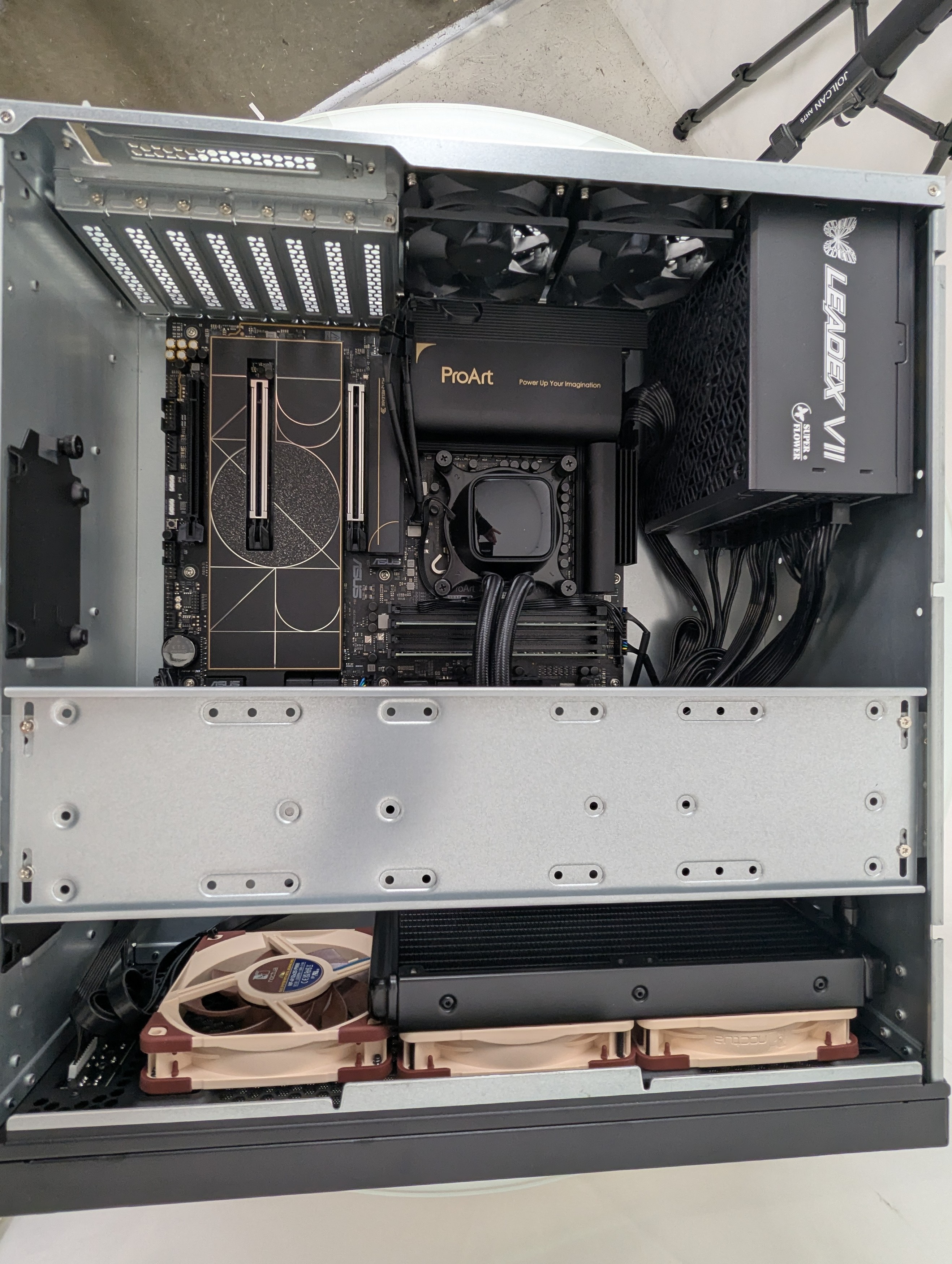part photo