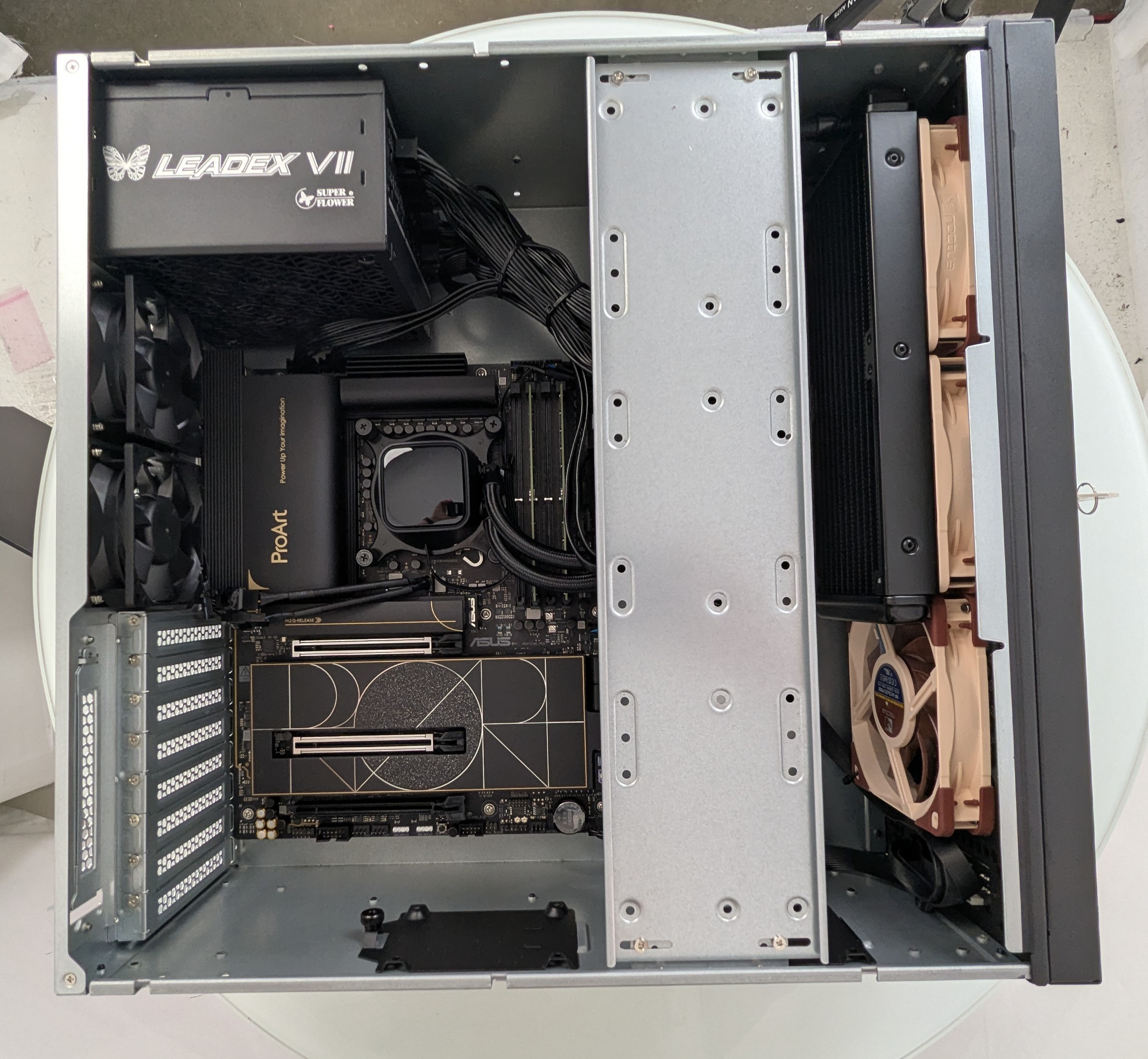 part photo