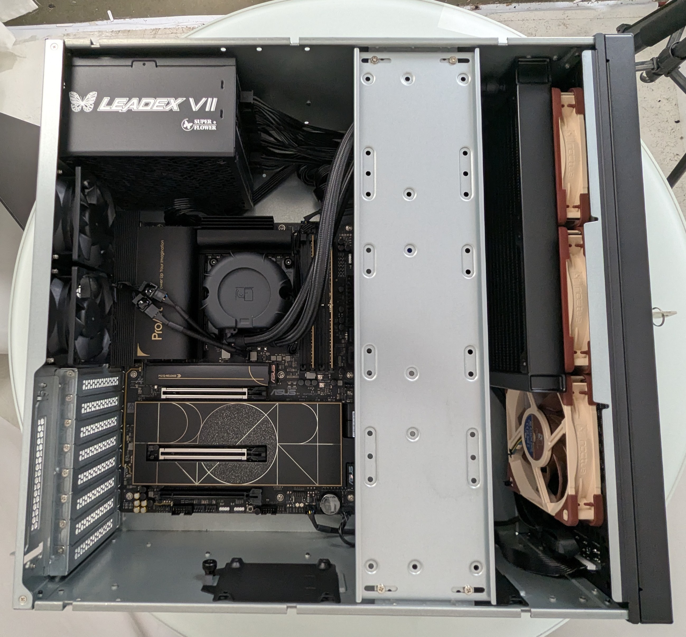 part photo