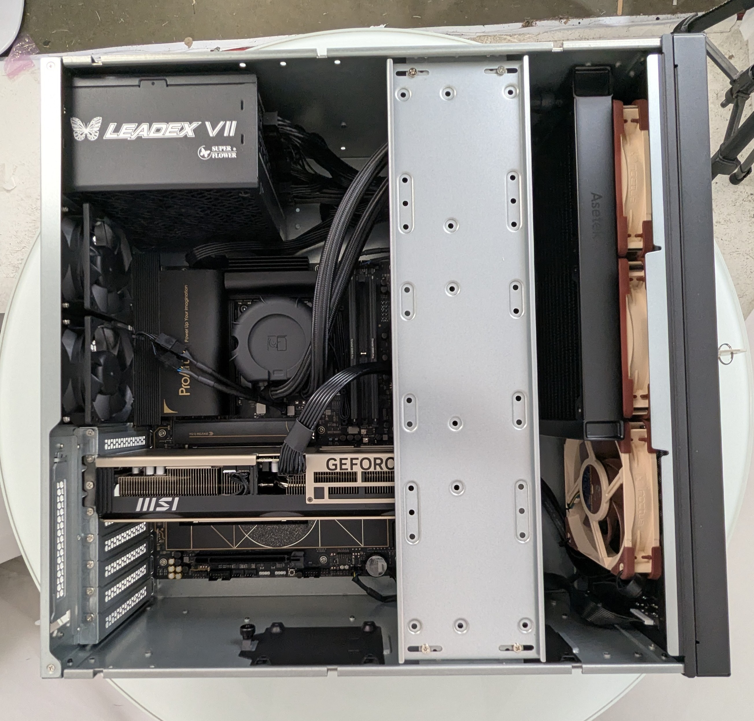 part photo