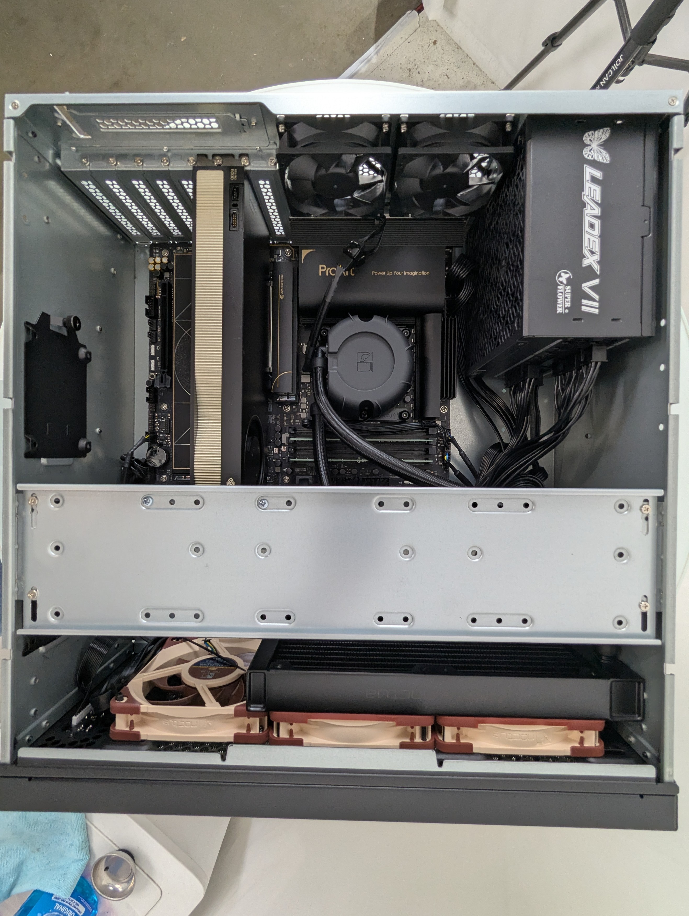 part photo